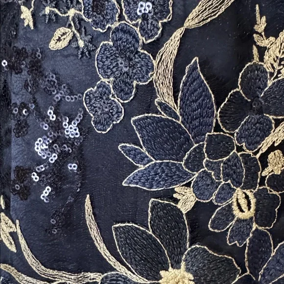 Eliza J Navy and Cream Floral Midi Dress - Picture 5 of 11